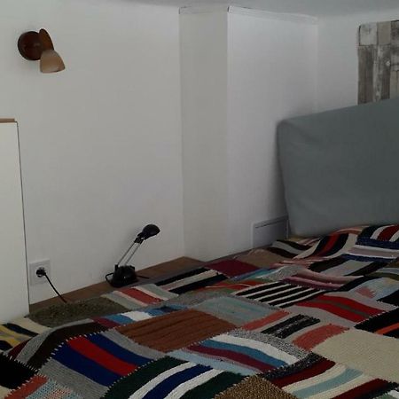 Hangulat Vendeghaz Apartmanok Oroshaza Luaran gambar