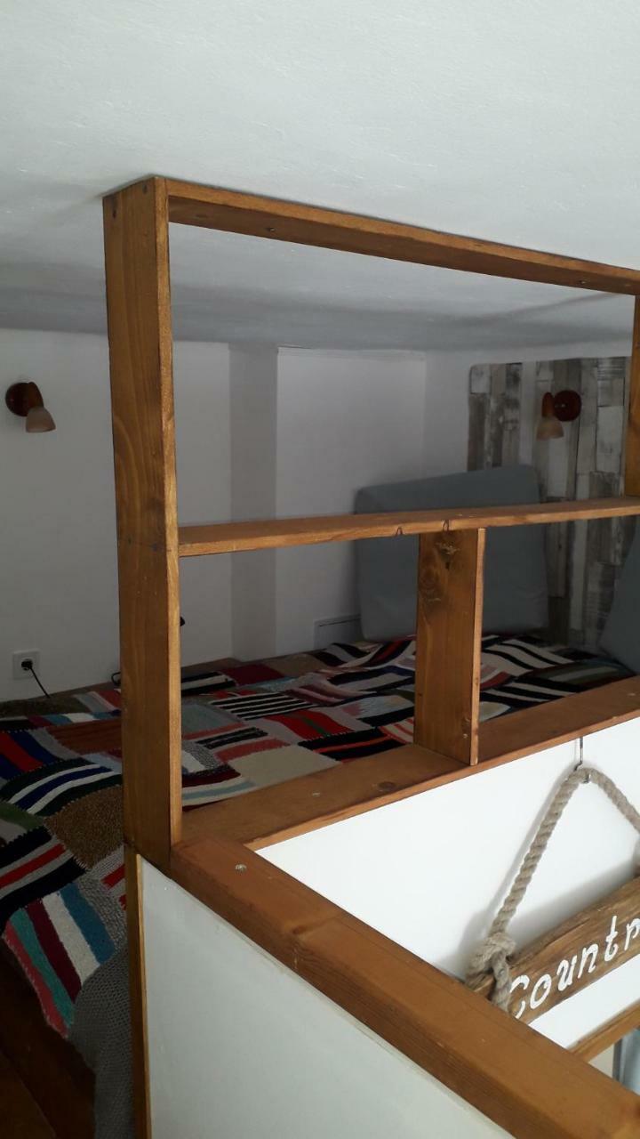 Hangulat Vendeghaz Apartmanok Oroshaza Luaran gambar